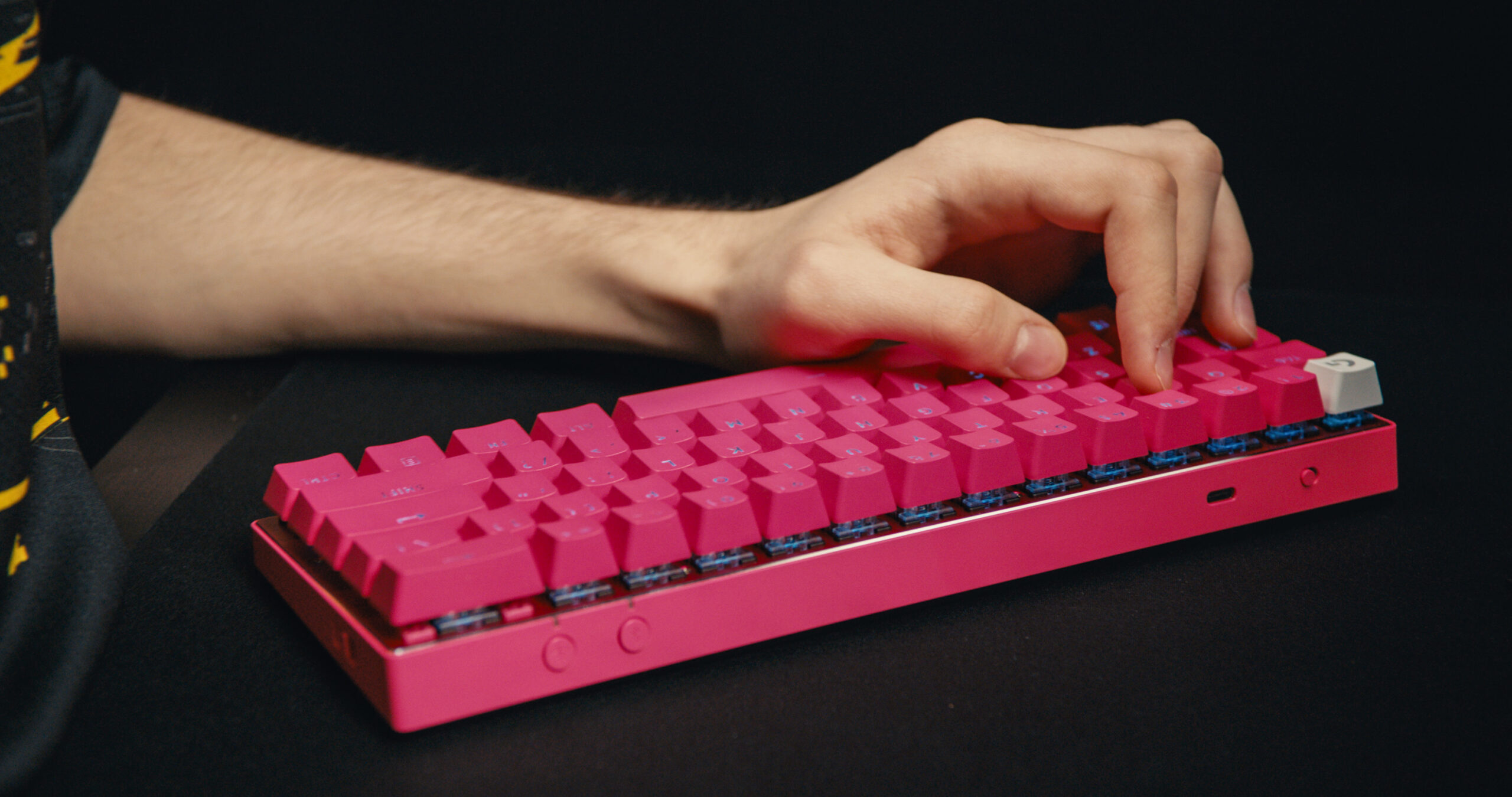 Logitech G Luncurkan PRO X 60 LIGHTSPEED Gaming Keyboard - NativZen